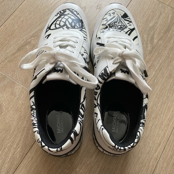 Michael Kors Allie graffiti sneakers - Picture 5 of 7